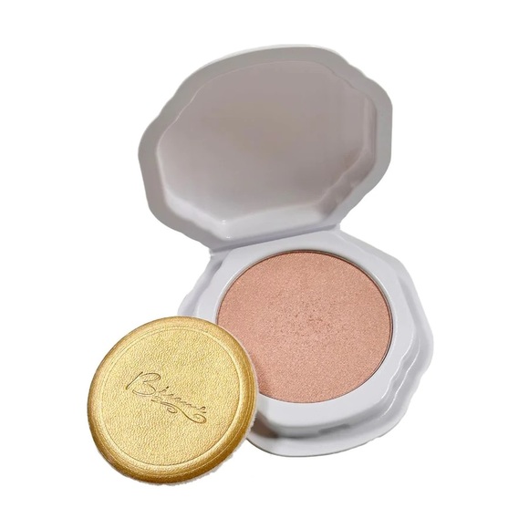 Bésame Cosmetics Rose Gold Highlighter & Eyeshadow Refill - 1959 - Picture 2 of 8